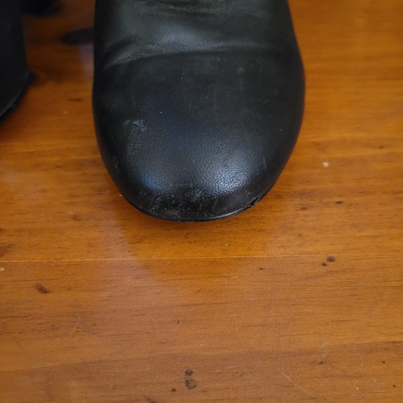 Nine West boots - Picture 3 of 5